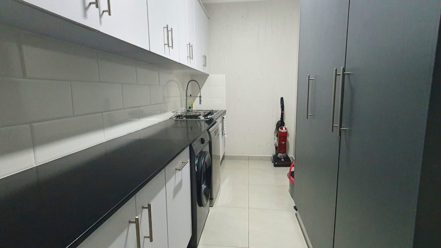 3 Bedroom Property for Sale in Dana Bay Western Cape